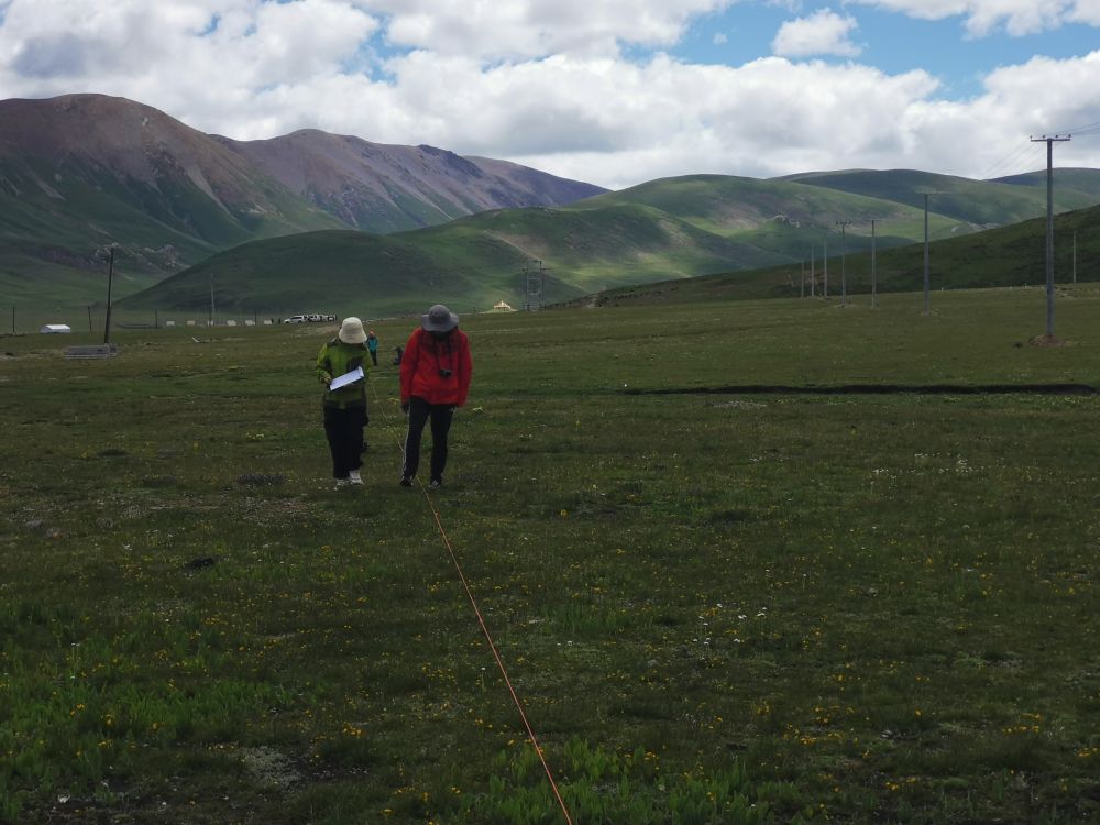 新華全媒+|海拔越高越缺氧？專家這么說(shuō)